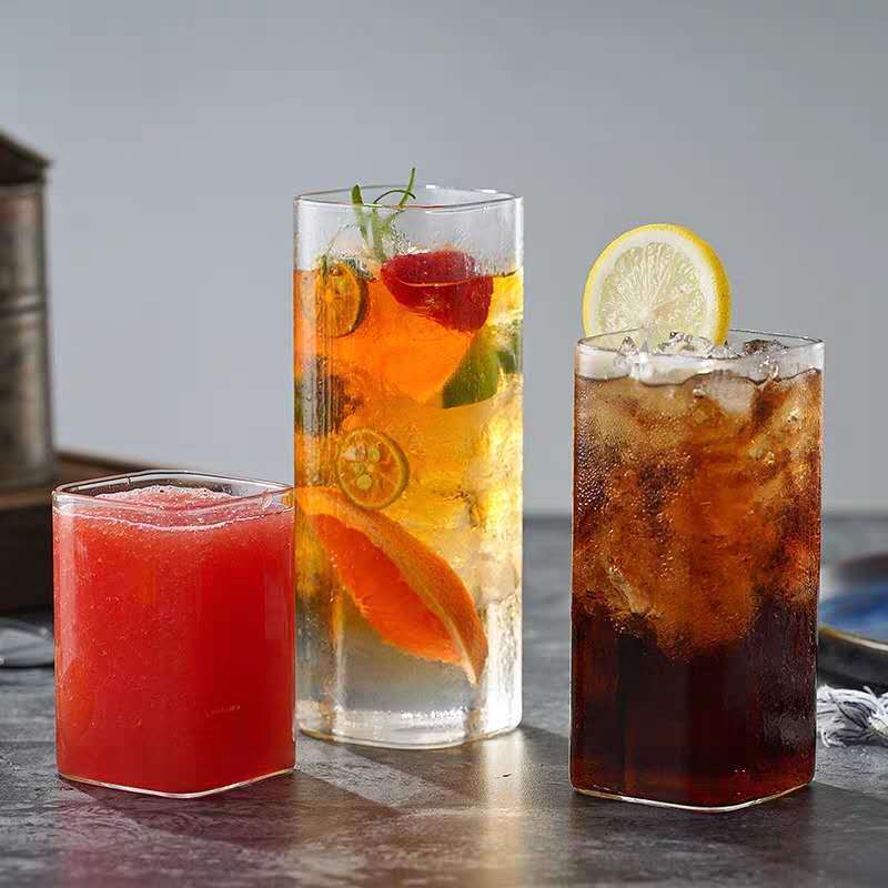 ແກ້ວ jugs ສາມາດປ່ຽນປະສົບການໃນເຮືອນຄົວຂອງທ່ານໄດ້ແນວໃດ?