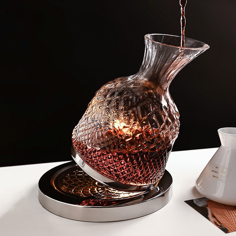 Crystal Glass rotating Decanter